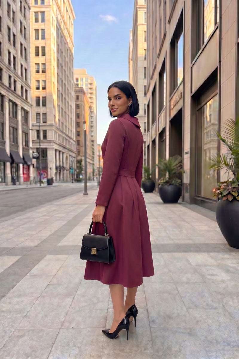Chic Fitted Midi Dress